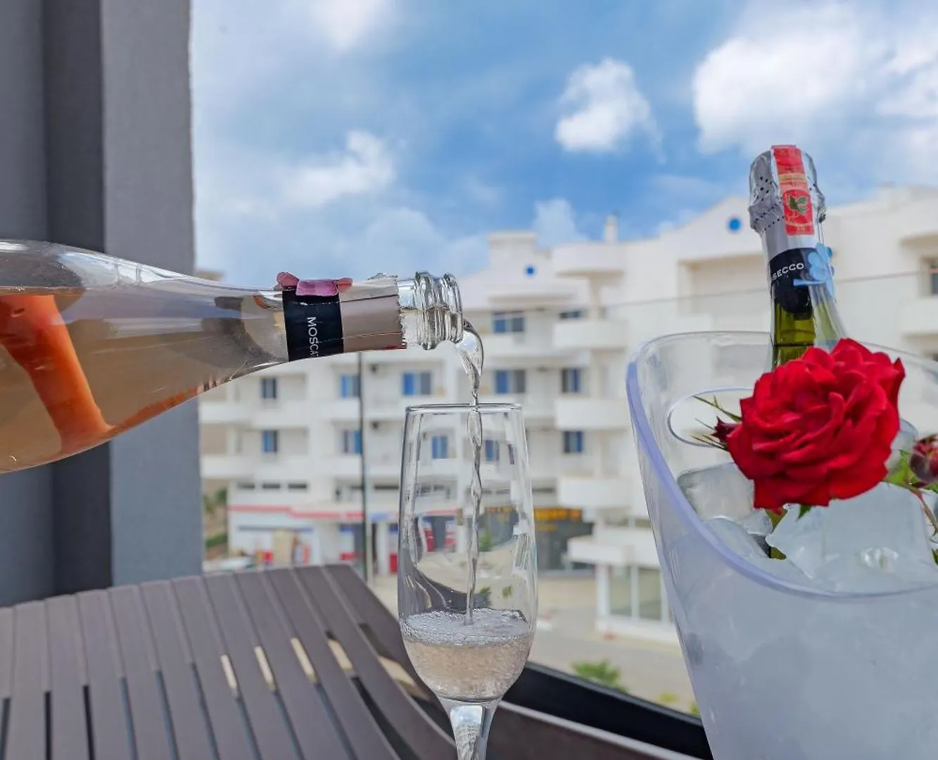 Hotel Kroi Ksamil 3*,  Arnavutluk