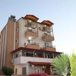 Sea's Hotel